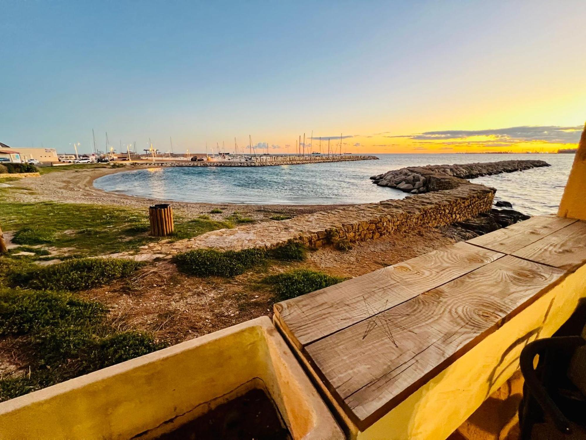 Voile De Mer - Les Pieds Dans L'Eau, Clim, Wifi, 2 Personnes Διαμέρισμα Fos-sur-Mer Εξωτερικό φωτογραφία